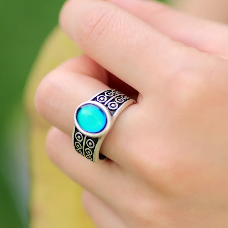 Women Color Change Finger Ring Real Antique Silver Plated Mood Stone Rings RS0070415311134