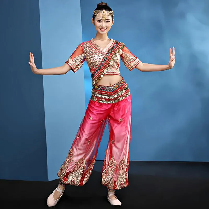 Nouveaux Costumes De Danse Orientale Femmes Vêtements De Danse Du Ventre  Haut + Pantalon Style Indien Égyptien Performance Scène Porter Ensemble De  Costumes De Danse Du Ventre Du 76,25 €