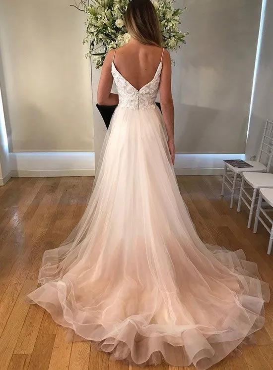 2018 Nouvelles Bretelles Une Ligne Robes De Mariée De Plage Sans Manches Balayage Souche Dentelle Applique Organza Dos Nu Robes De Mariée Boho Robes De Mariée