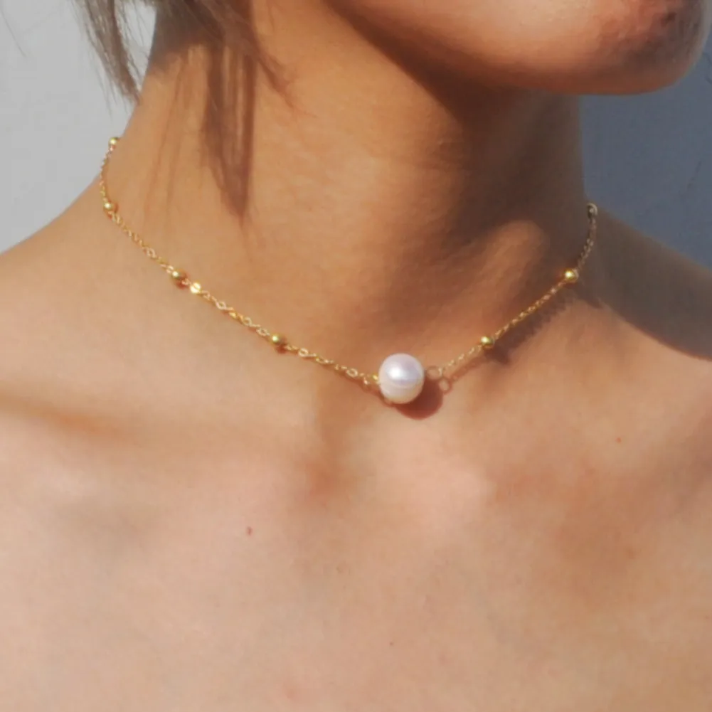 Gargantillas en capas de oro simples y delicadas hechas a mano para mujeres y niñas, collar de cadena con perlas artificiales, venta al por mayor, envío directo