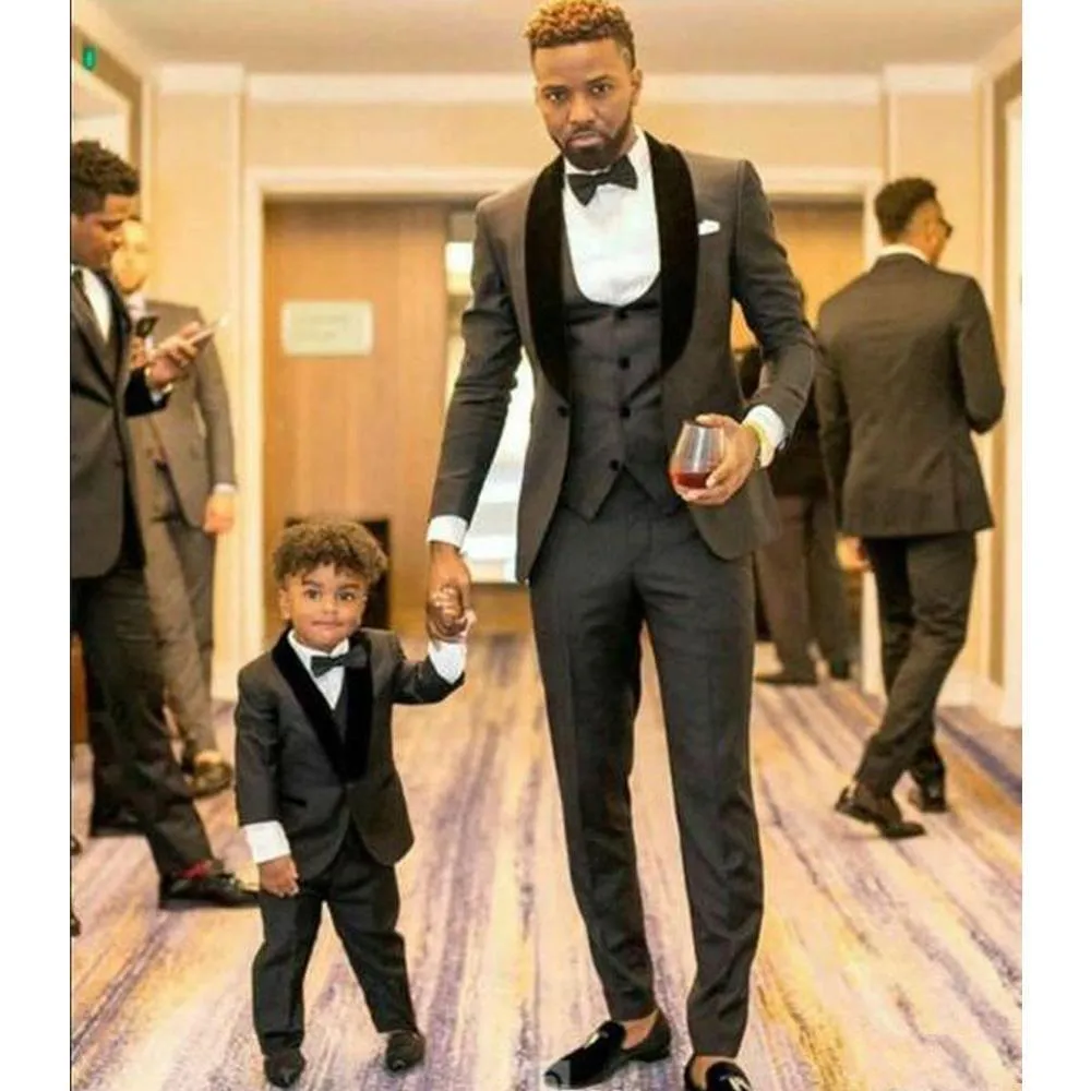 Customize Design Grey Men Wedding Tuxedos Black Shawl Lapel Side Vent Groom Tuxedos Men Wedding/Dinner/Darty Dress(Jacket+Pants+Tie+Vest)882