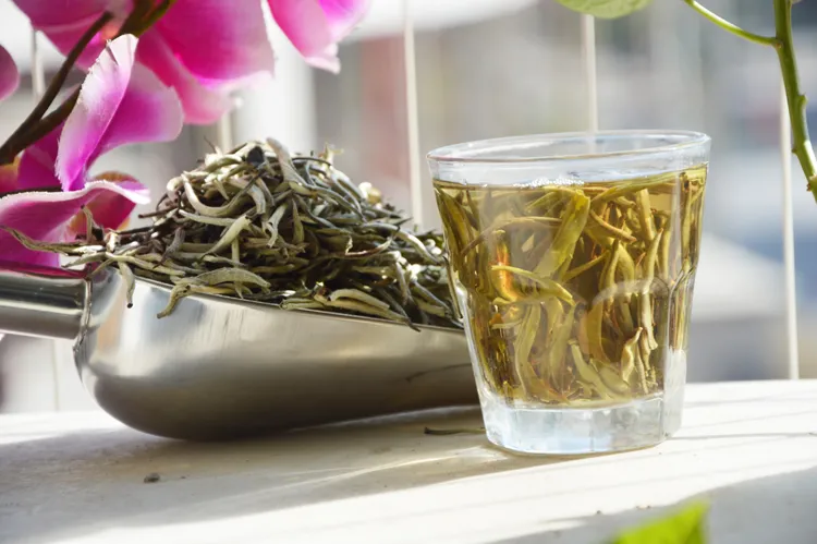 2022 new 100g Baihao Yingzhen White Tea Grade Baihaoyinzhen Silver Needle Tea For Chinese Natural Organic food