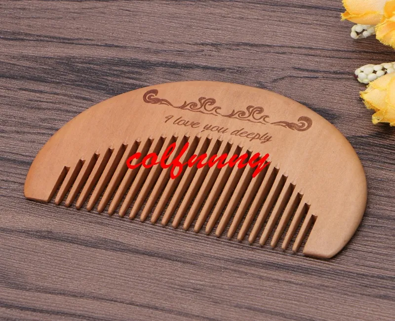 / Expédition rapide nouveau Peigne à barbe en bois de pêche avec logo personnalisé. Taille:9*5.8cm