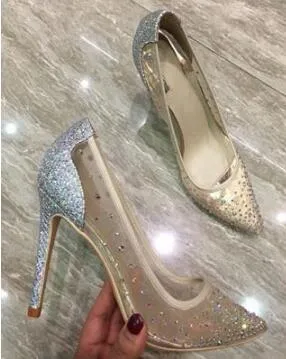 2020 Nude Przezroczyste Koronki Wysokie Obcasy Kobiety Sukienka Buty Bling Studded Crystal Kobiety Pompy Spiczaste Palec Buty Ślubne Bridal