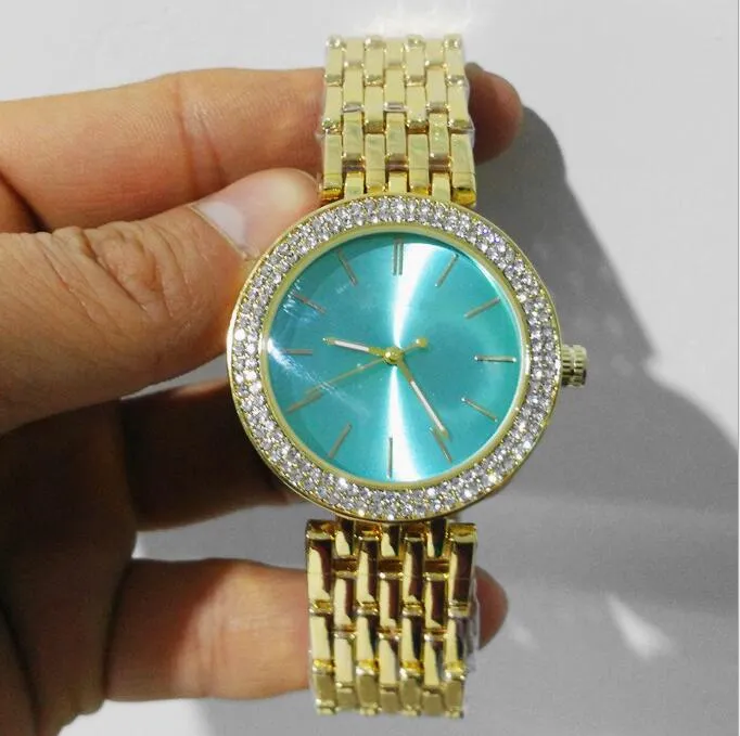 2019 New Fashion Style Damklocka Present Stål Guld Vit Japan Quartz Watch Kvinnlig Dam M Dam Klocka Armbandsur Relojes Mujer