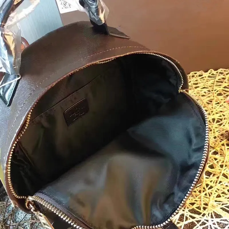 2018 ! orignal leather fashion back pack shoulder bag handbag presbyopic Mobil package messenger bag mobile phone purse.