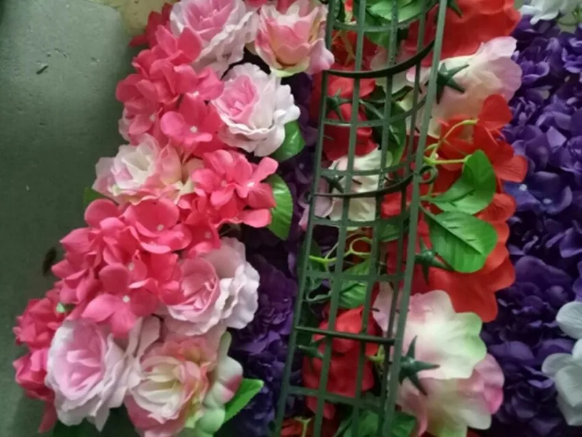 造花アーチフラワーローテーブルランナーセンターピースストリングウェディングパーティー道路引用花装飾用moq 12個