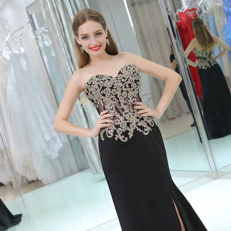 Sexy Black Evening Dresses Exposed Boning Prom Gowns Sweep Train Chiffon Side Split Long Prom Dresses Applique with Beading Party Dresses