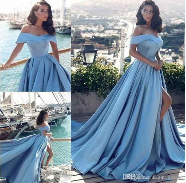 Modern Árabe Light Blue formais Prom Dresses 2018 Africano elegante fora os ombros Frente Dividir Popular Evening Prom Vestidos