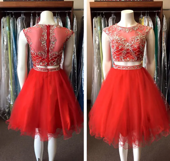 Vestido de cóctel de cristal rojo brillante Vestido corto de tul de dos piezas con pedrería Vestido de cóctel de cristal rojo brillante Vestido corto de tul de dos piezas con pedrería