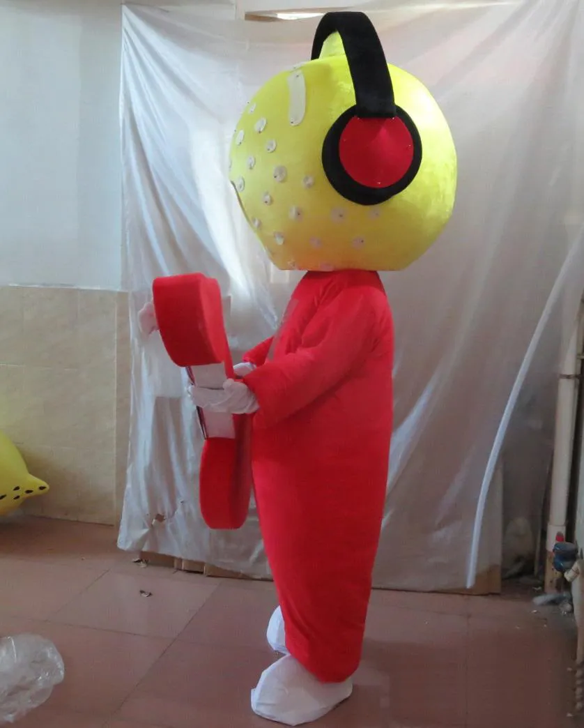 2018 Alta qualità calda la bambola musicale del lettore musicale con le cuffie costume mascotte per adulti da indossare in vendita