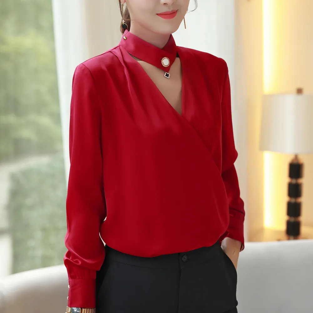 Blusas cuello sale v 2018