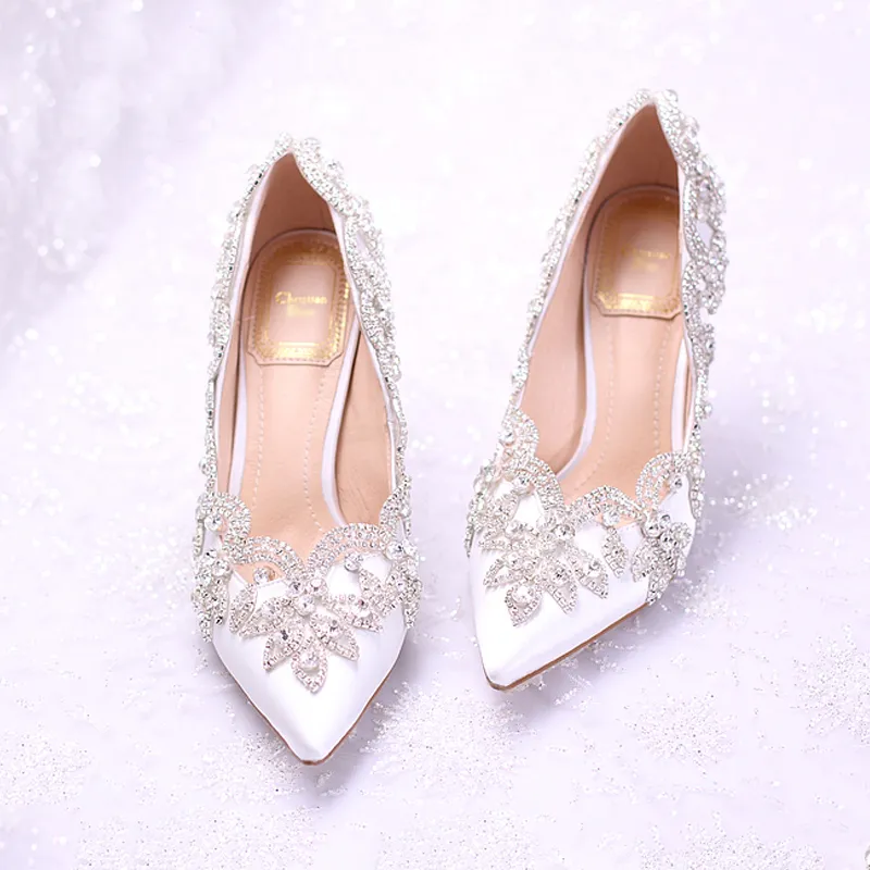 2018 elegantes perlas planas zapatos de boda para la novia Prom 9CM tacones altos más el tamaño de punta estrecha zapatos de novia de encaje