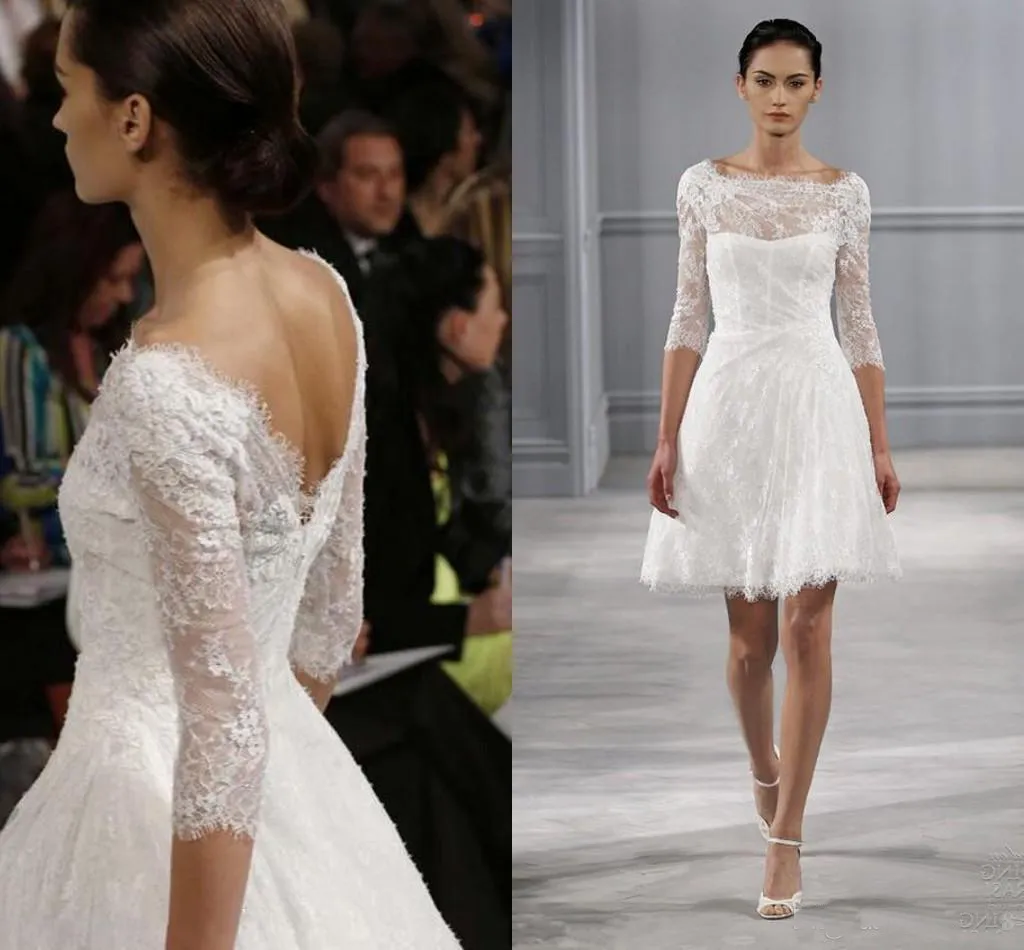 2018 Monique Lhuillier Abiti da sposa corti Illusion Bateau Neck Maniche a 3/4 Lunghezza al ginocchio Abito da sposa senza schienale da spiaggia Abiti da damigella d'onore