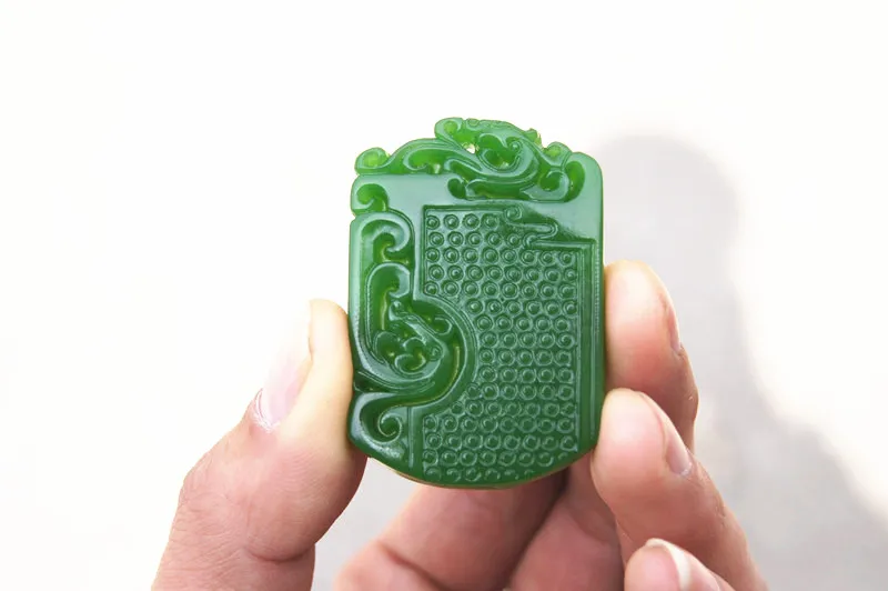 무료 배송 - 아름다운 (외부 몽골) jade grain dragon과 phoenix card (부적). 손으로 조각 한 목걸이 펜던트.