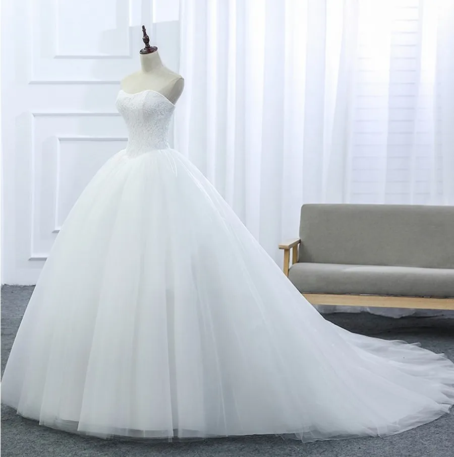 2018 enkla billiga bollklänningar bröllopsklänningar älskling topp spets bröllop klänningar nya domstol tåg brud klänning klädrock de mariage vestido1902
