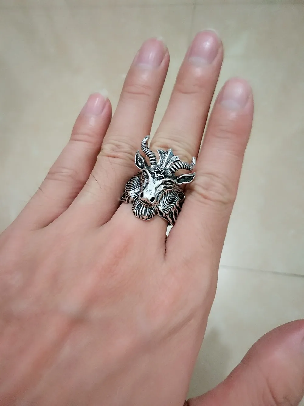 Vintage Satanic Aries Zodiac Ring – Stainless Steel Goat Head Horn Biker Ring, Black & Silver, Size 8