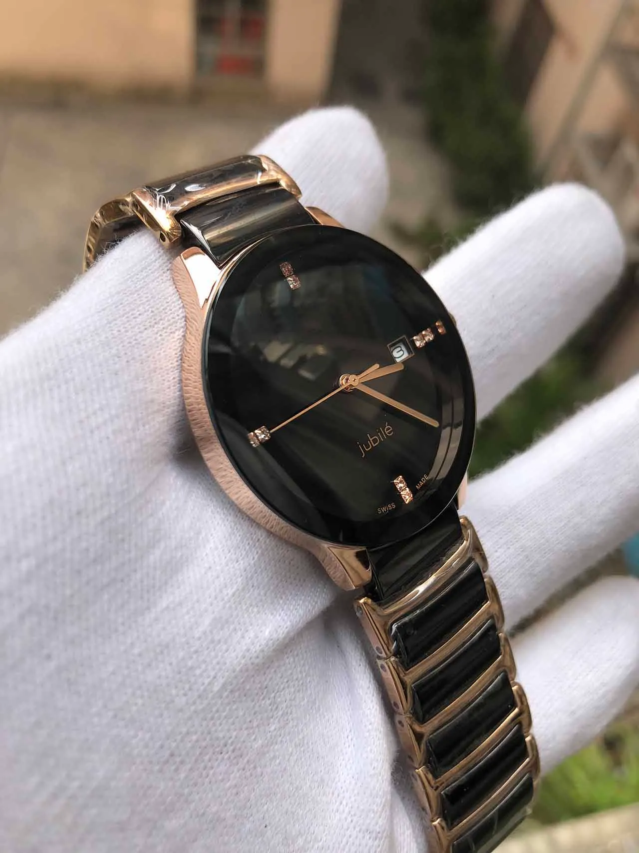 للجنسين الساعات سيدة شهيرة Modern Men's Qaurtz Fashion Black Ceramic Watch Ladies Casual Mens Sport Watch 37mm244b
