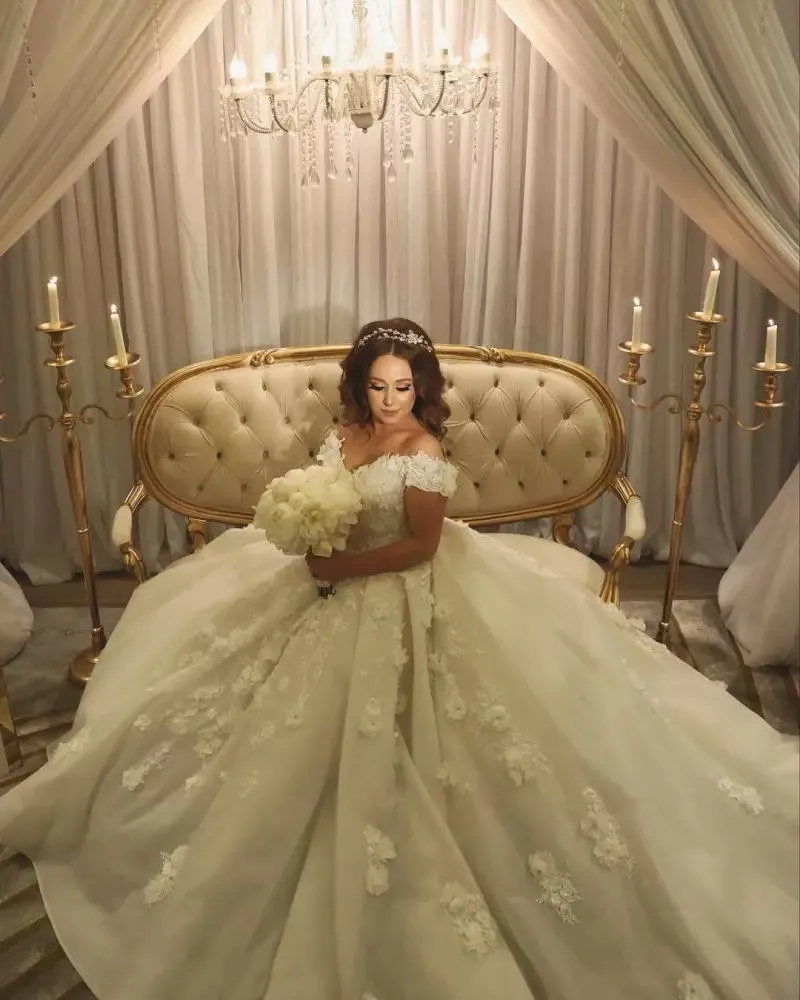 Puffy wedding dresses 2018 outlet