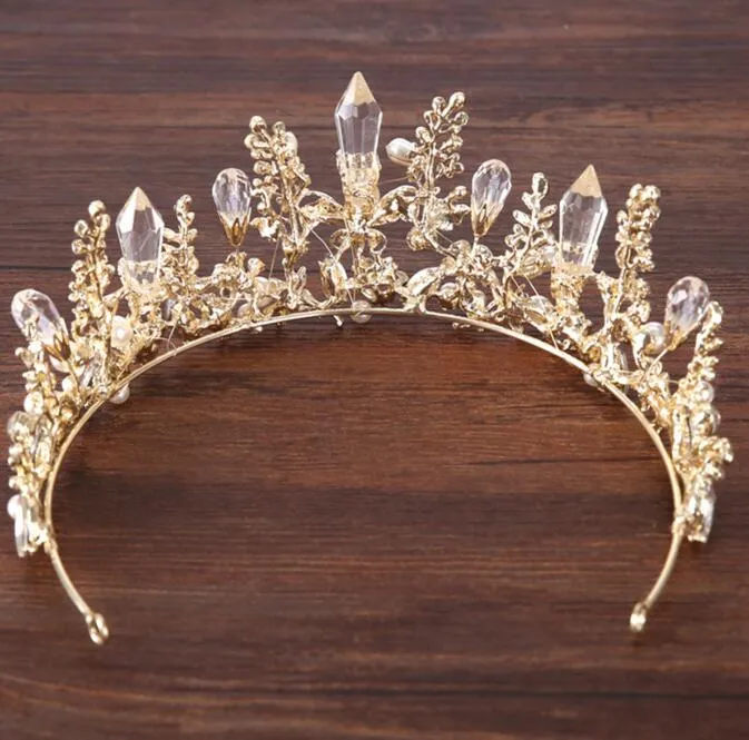 2022 Hochwertiges Gold mit Perlen Kristall Strass Kopfbedeckungen Haarstäbe Haarbänder Kronen Hochzeit Tiaras Zubehör Party Tiara Günstig