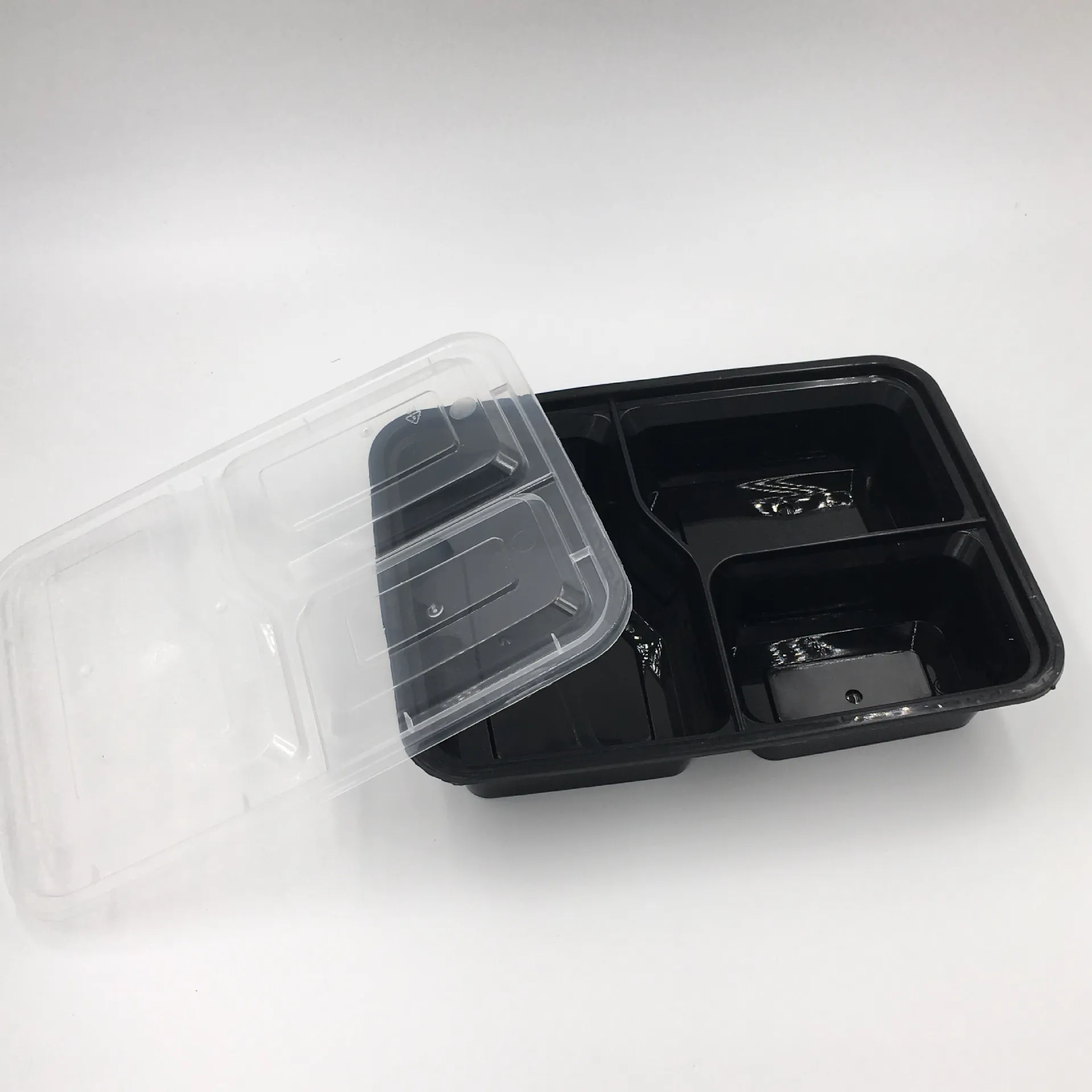 蓋付きの3つまたは4つの区画の再利用可能なプラスチック食品収納容器の使い捨て可能な取ってくるコンテナのお弁当の箱のマイクロレーブの電源装置WX9-316