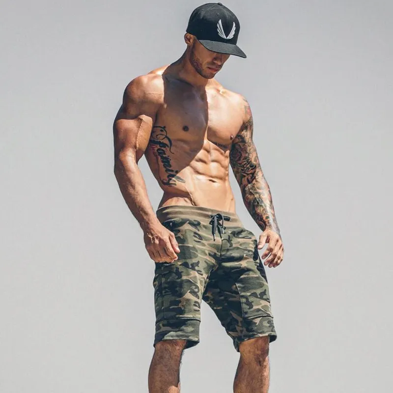 Mens Gym Fitness Cotton Camouflage Shorts Kör jogga utomhus sportkalvlängd crossfit Sweatpants man träning korta byxor