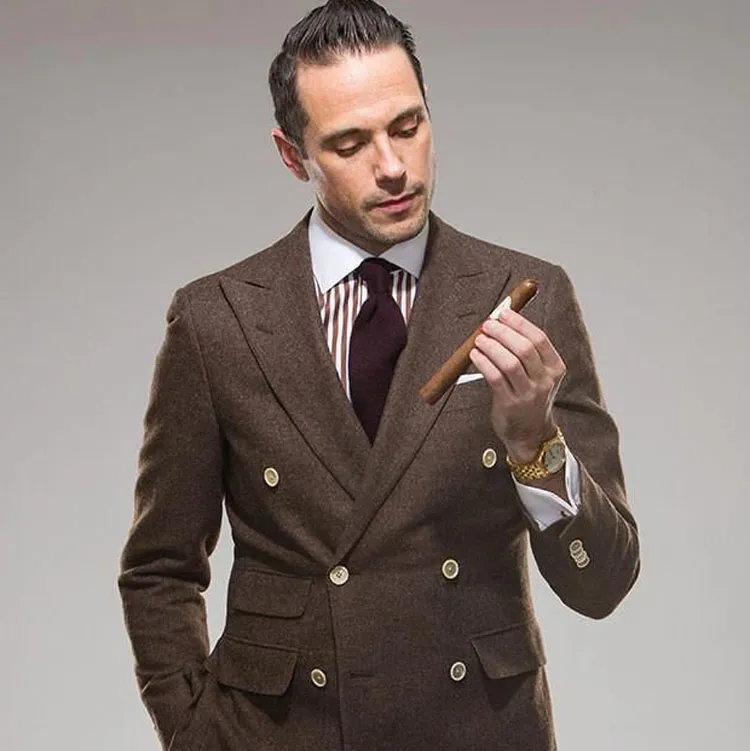 Benutzerdefinierte Herrenanzüge Khaki Tweed Zweireiher Blazer mit spitzem Revers Vintage Maßgeschneiderter Smoking Casual Terno Masculino 2 Stück (Jacke + Hose)