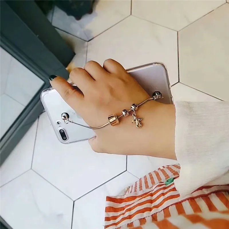Flor de luxo pulseira transparente case para iphone 6 6 s plus 7 8 pluswomen phone case para iphone x capa