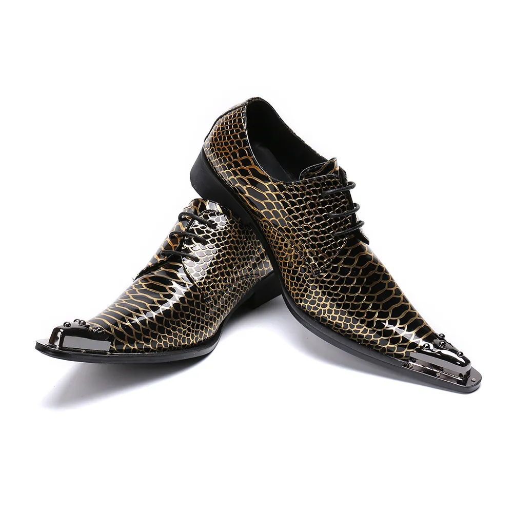 Rivets Pointu À Orteil Hommes Chaussures Oxford: Gold Print Patent