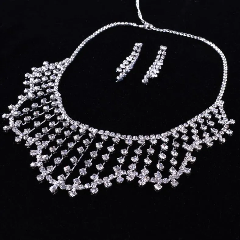 Nuevo Romántico Brillante Con Cuentas Rhinestone Nupcial Tiara Collar Pendiente Conjuntos de Joyas Perlas Accesorios de Boda Para Boda Fiesta de Noche KHL05