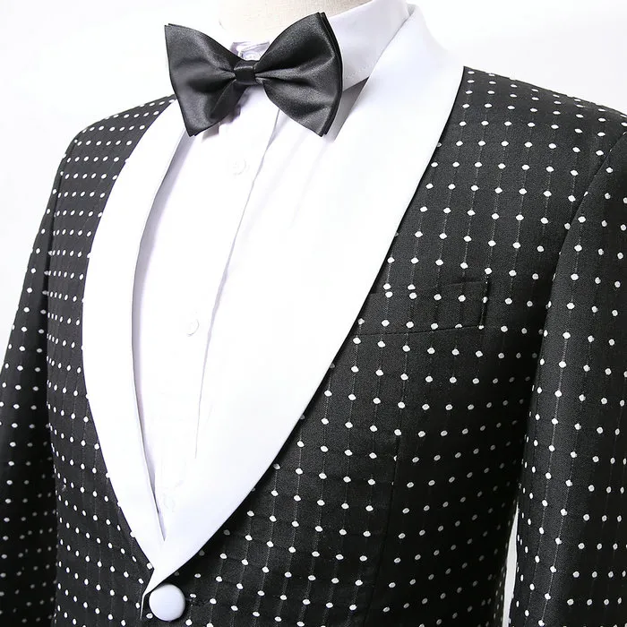 2018 elegante Marke Mode Designs Schwarz Punkte Männer Anzüge Weiß Schal Revers Formale Hochzeit Kleid Bräutigam Smoking Trauzeugen Herren hochzeit Anzüge
