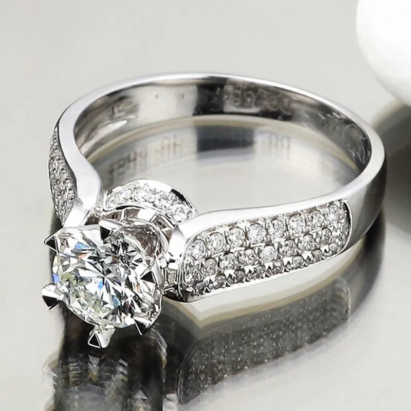 Anello In Argento 925 Con Zirconi Bianchi - Creazione Lab, A Vite, Per Uomo Donna
