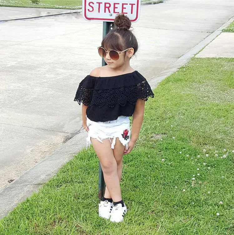 Cute Toddler Clothing 2018 Summer Kids Neonate Vestiti Set Flower Top + Pantaloncini di jeans 2 pezzi Abiti ragazze Moda Abbigliamento bambini 2-7T