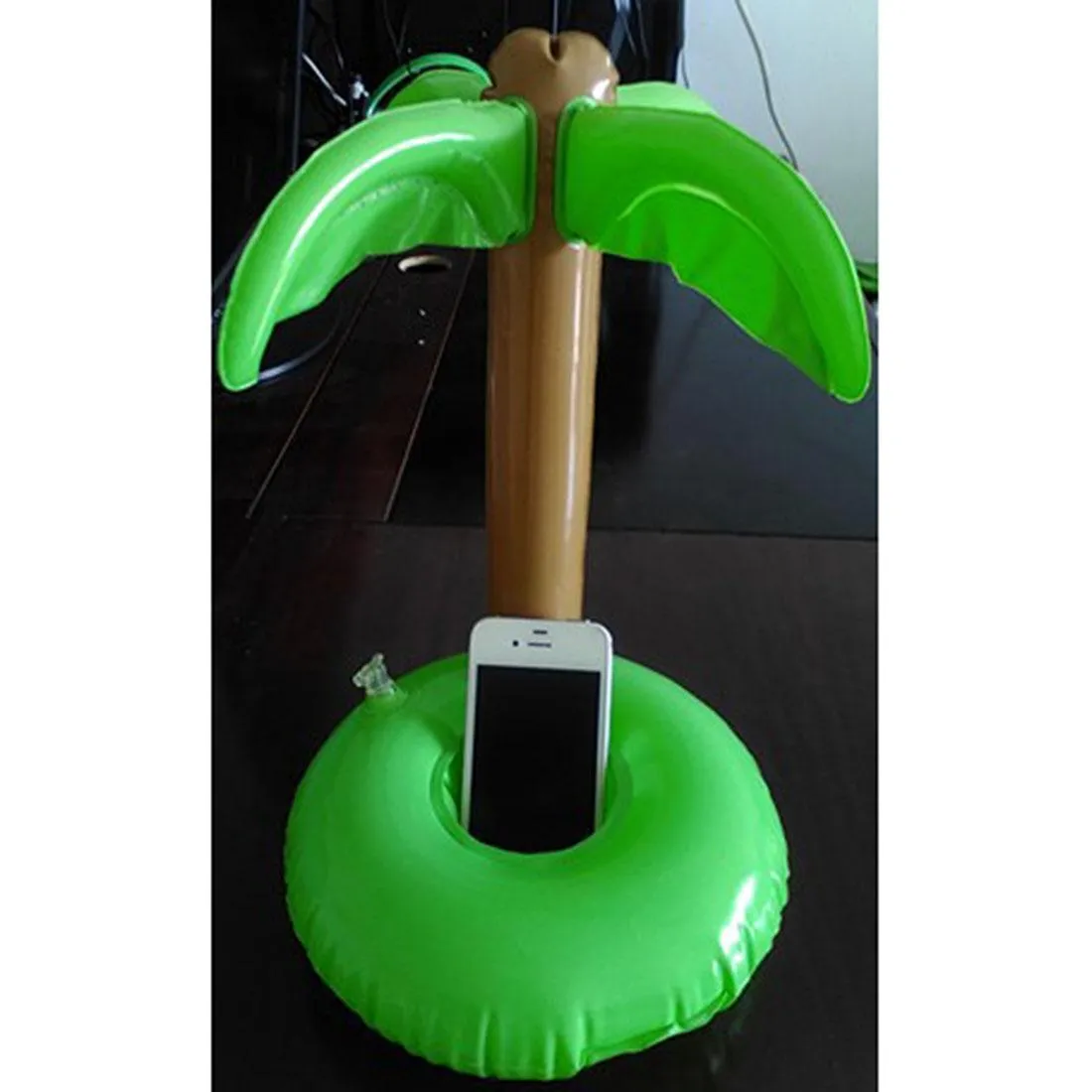 palm tree drink float