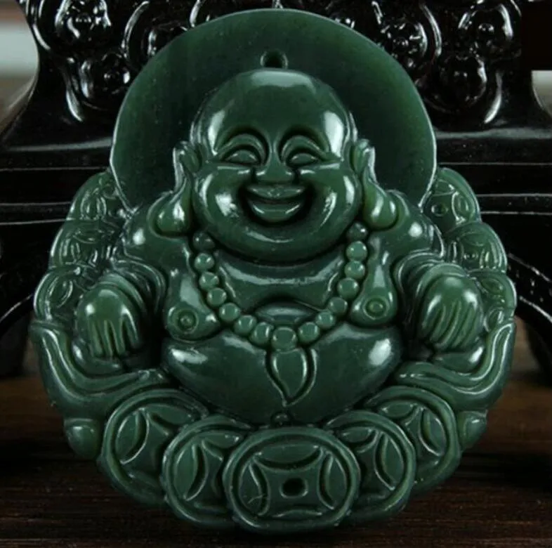 Naturligt snidat leende Buddha Pendant kinesisk safir grönt halsband