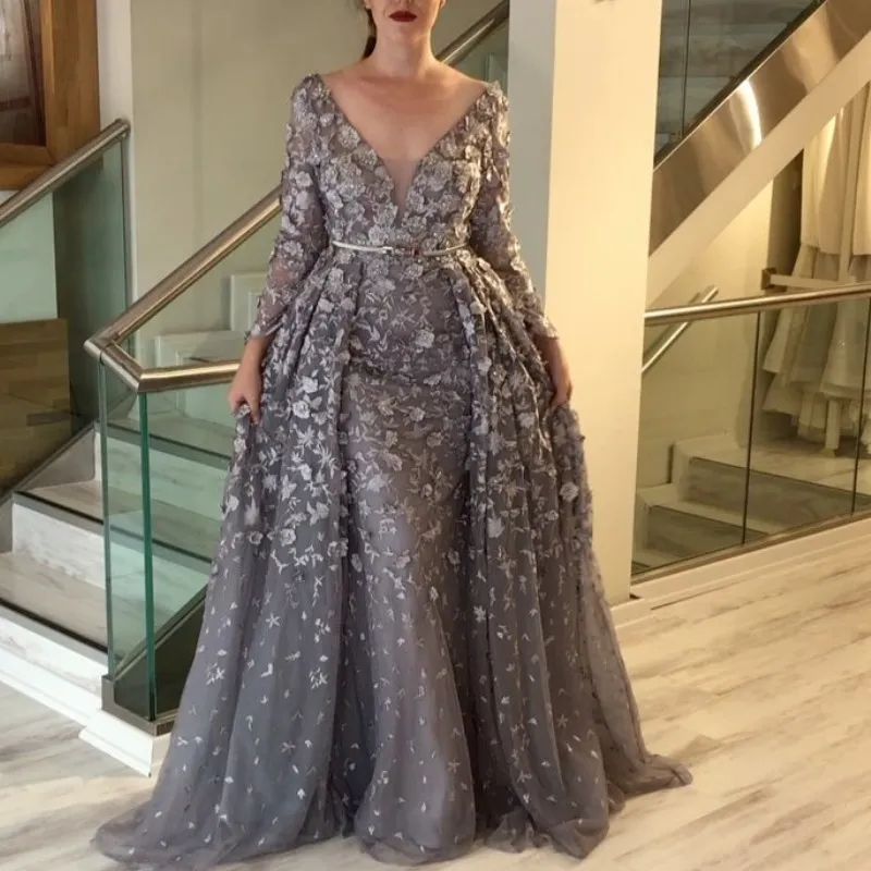 Eleganckie Długie Rękawy Prom Sukienka z Overskirt Sexy Koraliki V-Neck Koronki Kwiatowa Aplikacja Mermaid Suknia wieczorowa Stylowa Arabia Suknia