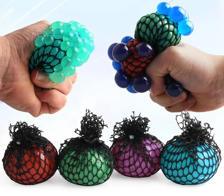 Mesh Squishy Ball Super 6 cm Rubber Vent Druivens Stress Bal Snijzelen Stress Relief Ball voor kinderen Volwassenen DDA425