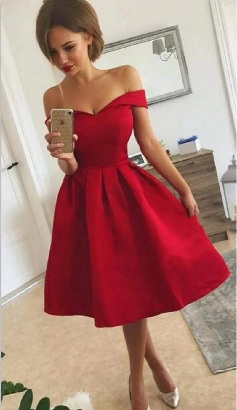 2019 Simple Red Satin Short Prom Dresses With Ruffles Off Shoulder Knee Length Short Party Dresses Custom Made Cheap Short Evening Dresses