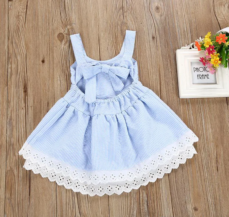 Nouveau bébé fille robe d'été enfants bleu rayé dos nu nœud papillon robe de princesse enfants mode dentelle fleur coton robes Z11