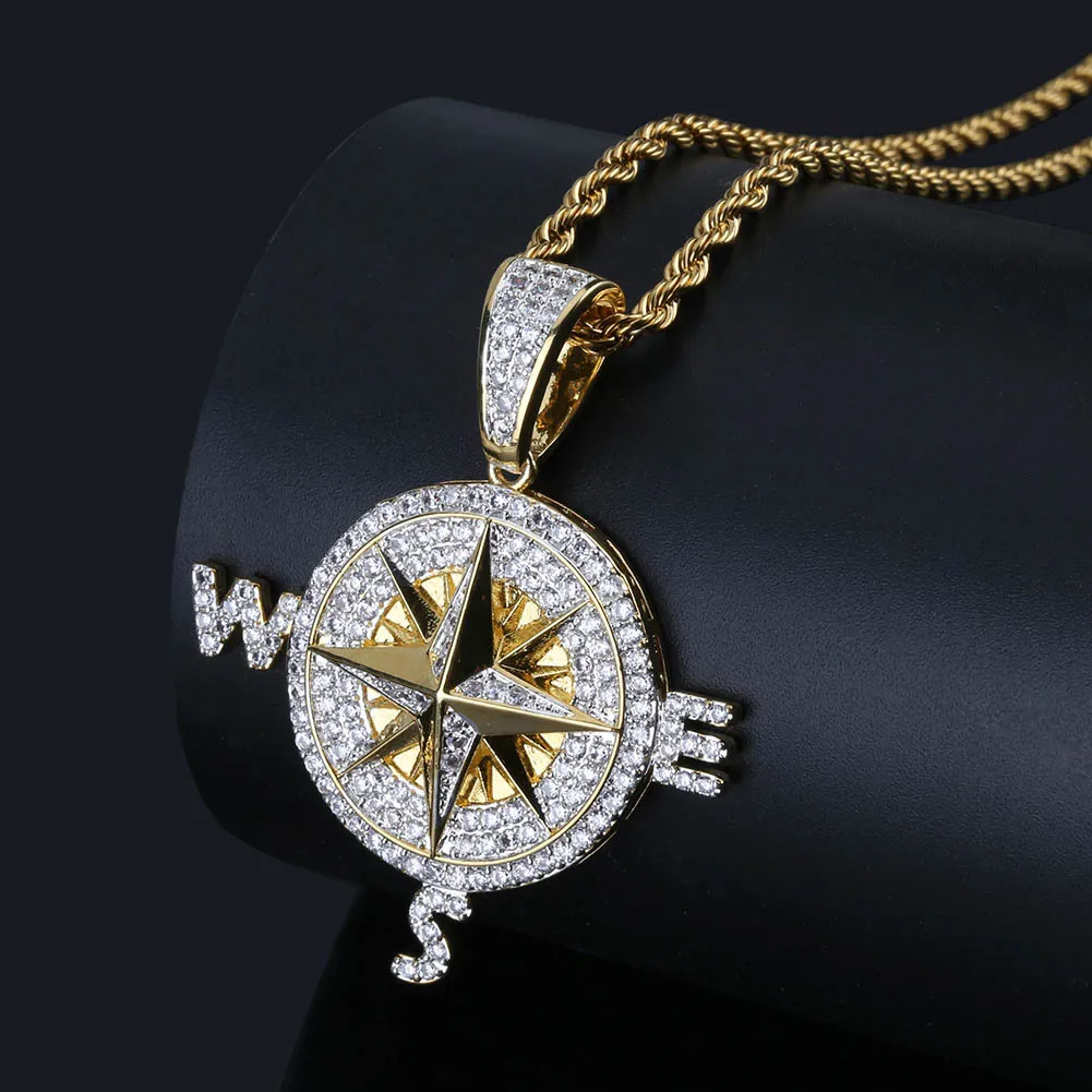 Collana con pendente a bussola ghiacciata Bling Catene con zirconi cubici Regali di gioielli con ciondoli color argento oro hip-hop di alta qualità