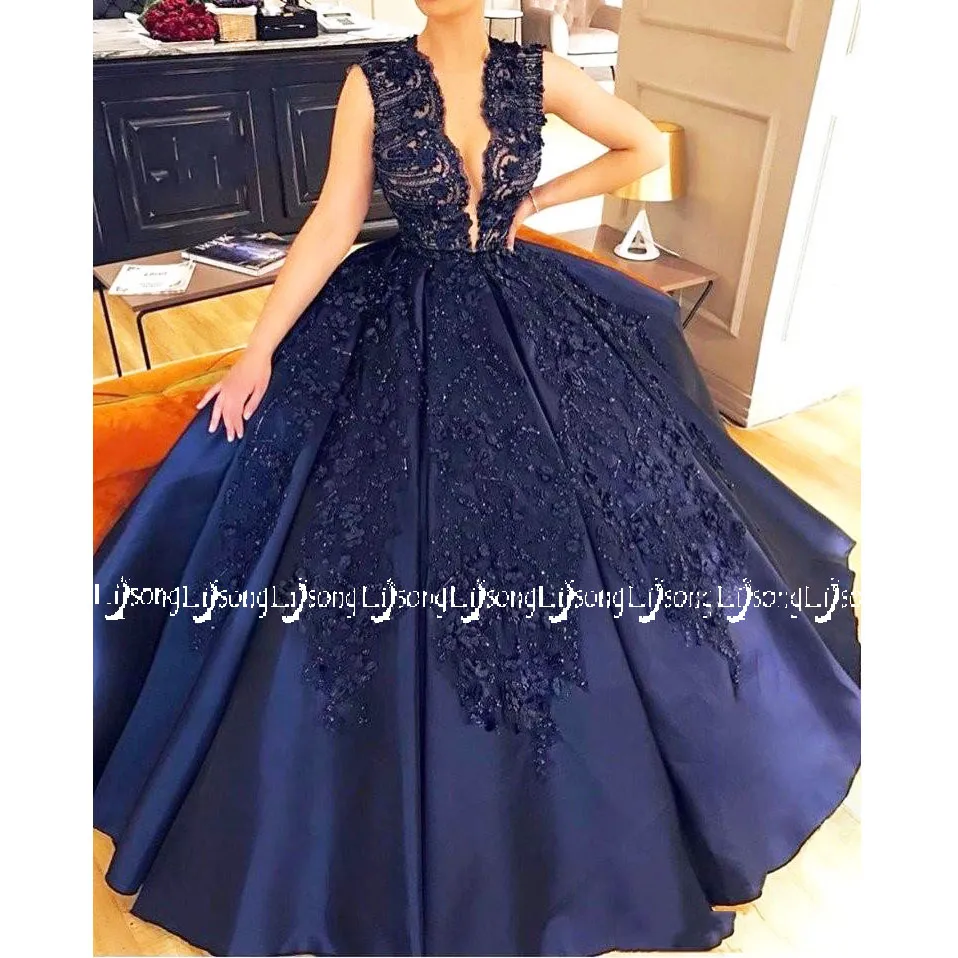 海軍ブルーアップリケプッフィーイブニングボールガウンプリーツ性性Prom Party Satin Maxi Gown Dubaiロングドレス高品質冬のフォーマルガウン