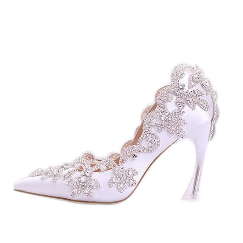 2018 elegantes perlas planas zapatos de boda para la novia Prom 9CM tacones altos más el tamaño de punta estrecha zapatos de novia de encaje