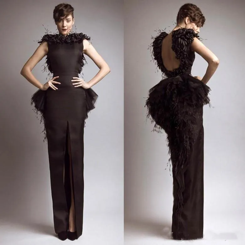 Vintage formell Krikor Jabotian Black Aftonklänningar med fjäder Satin Slida Baklösa Front Split Party Gown Cap Sleeves Prom Dress