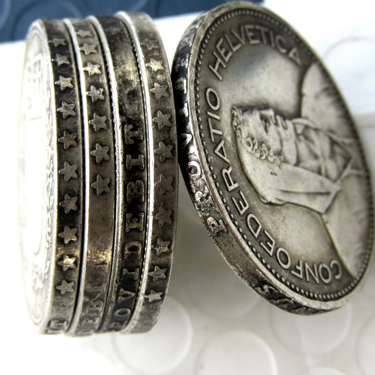 What are the most valuable types of Chinese porcelain?