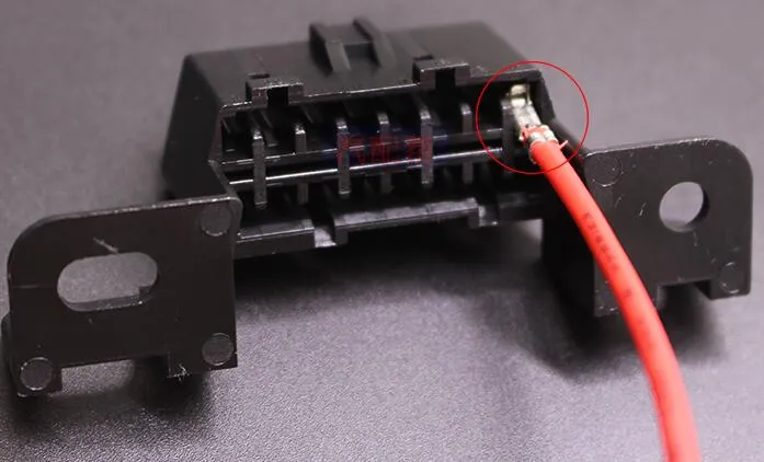 16ピン16ピンオートOBD 2ドライブコンピュータコネクタアダプタケーブルカバービークルインターフェイスDIYメス電源ケーブルシボレーフォードボイス