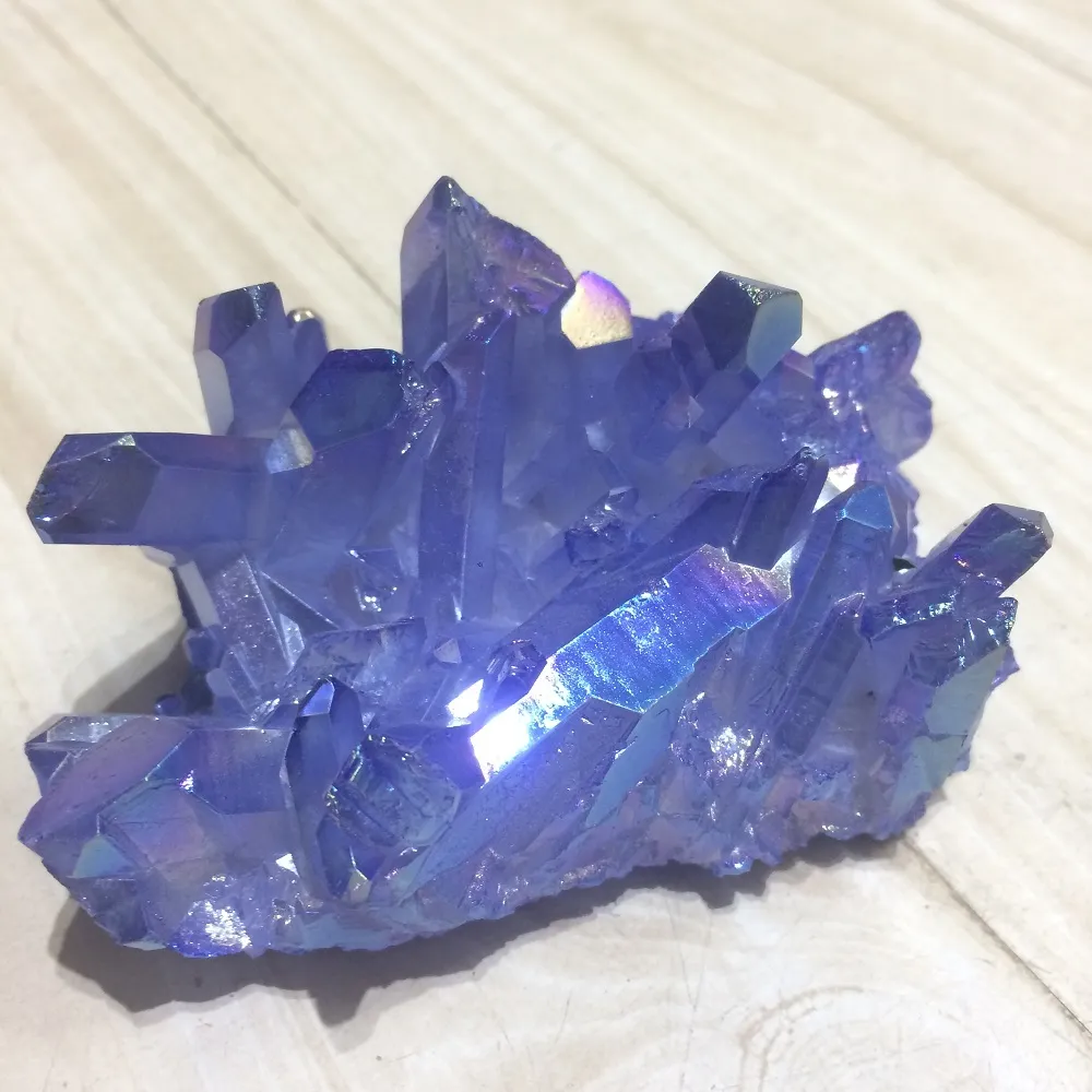 100-150g Coloré Aura Crystal Crystal Crystal Crystal Glectroplating Échantillon Spécimens Reiki Quartz Wand Point Naturel Druzy Améthyste Guérison Minéraux