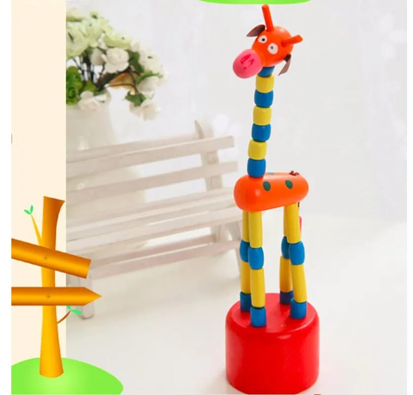 Färgglada träblock Rocking Giraff Toy för Baby Barnvagn Toddler Kids Educational Dancing Wire Toys Kids Pram Tillbehör