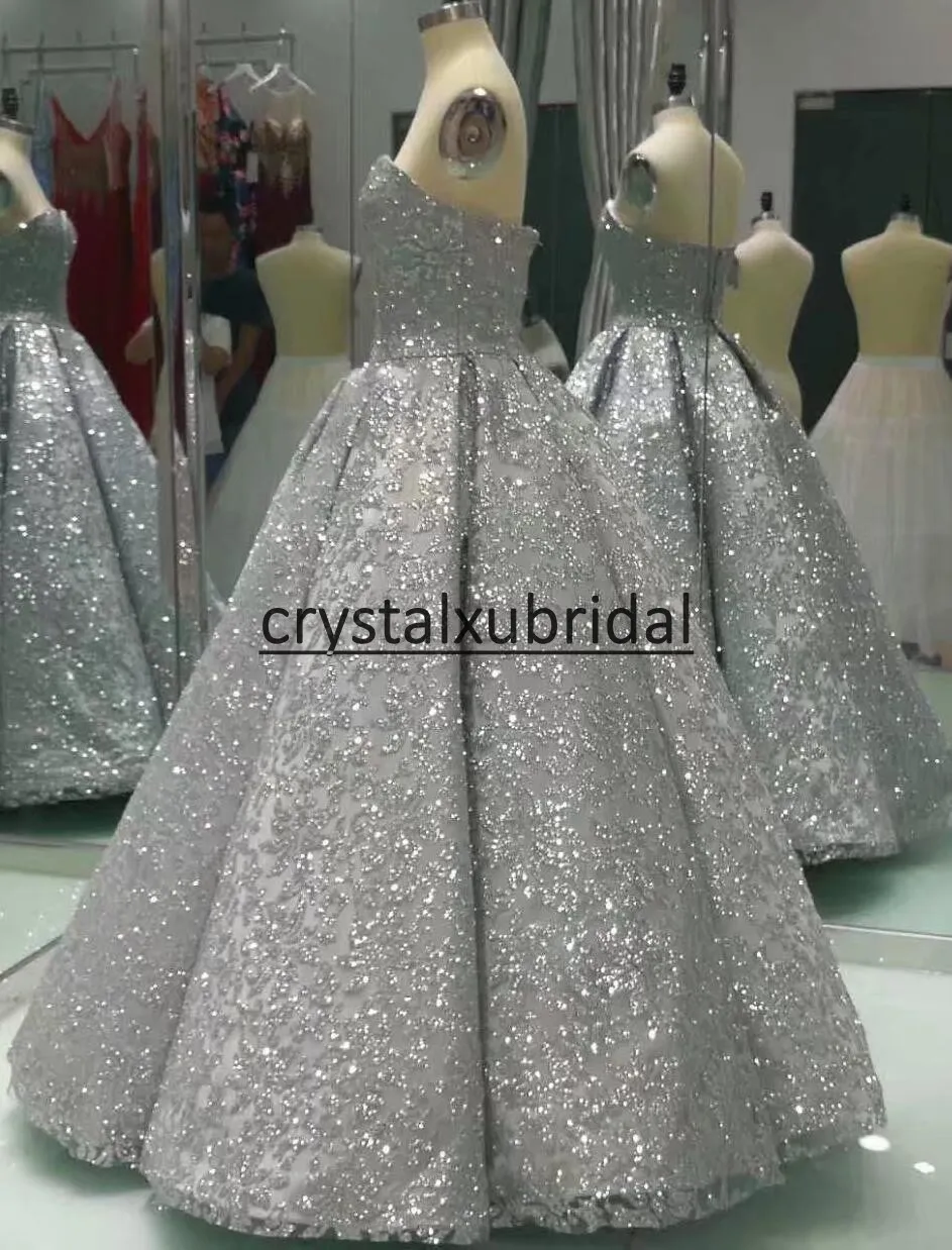 2018 Abiti da ballo Quinceanera sexy con immagine reale Sweetheart Oro grigio Paillettes in pizzo pieno con perline Plus Size Abiti da sera da ballo