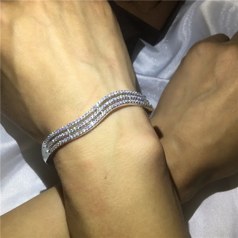 Vrouwelijke schattige lijnen armband pave bezinking diamant S925 zilver gevulde aangrijping bangle voor vrouwen bruiloft accessaries