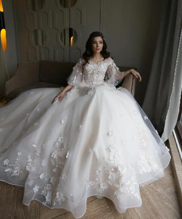 Princess Fairy Wedding Dresses 3D Floral Lace Appliques Sheer Bell Sleeves A-Line Bridal Gowns Organza Dress